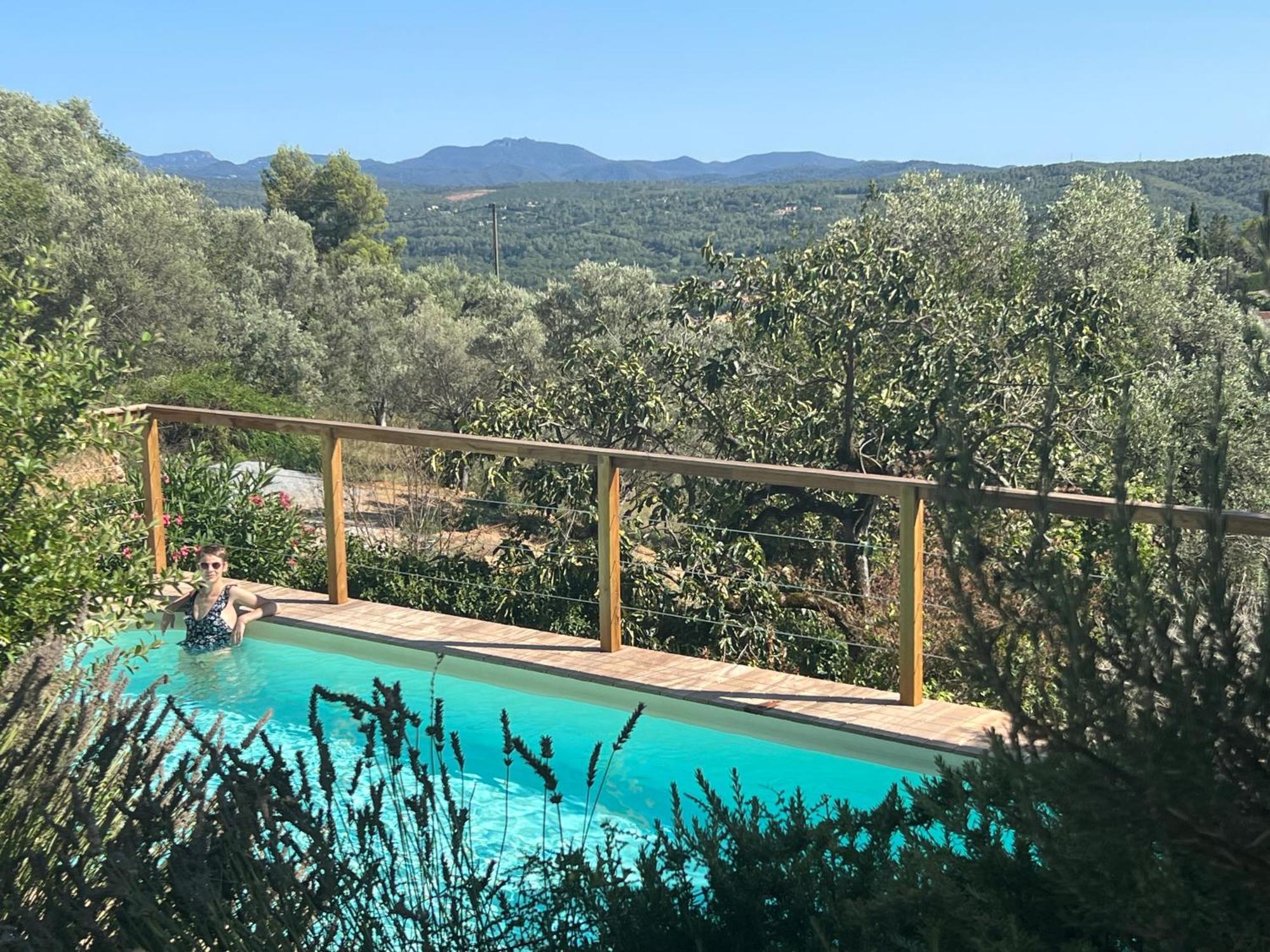 Bed and Breakfast Le Nid Des Arts Tourrettes Esterno foto